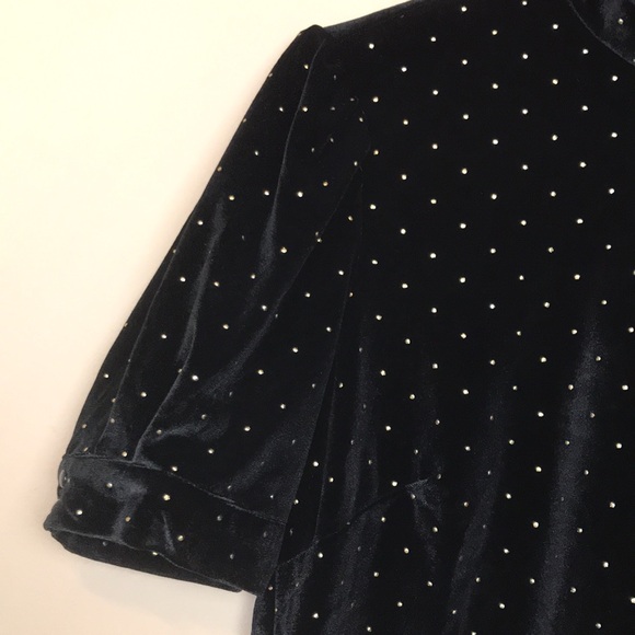 Nanette Lepore Women’s Black Velvet Gold-Colored Metallic Dot Puff Sleeve Blouse - Picture 4 of 10